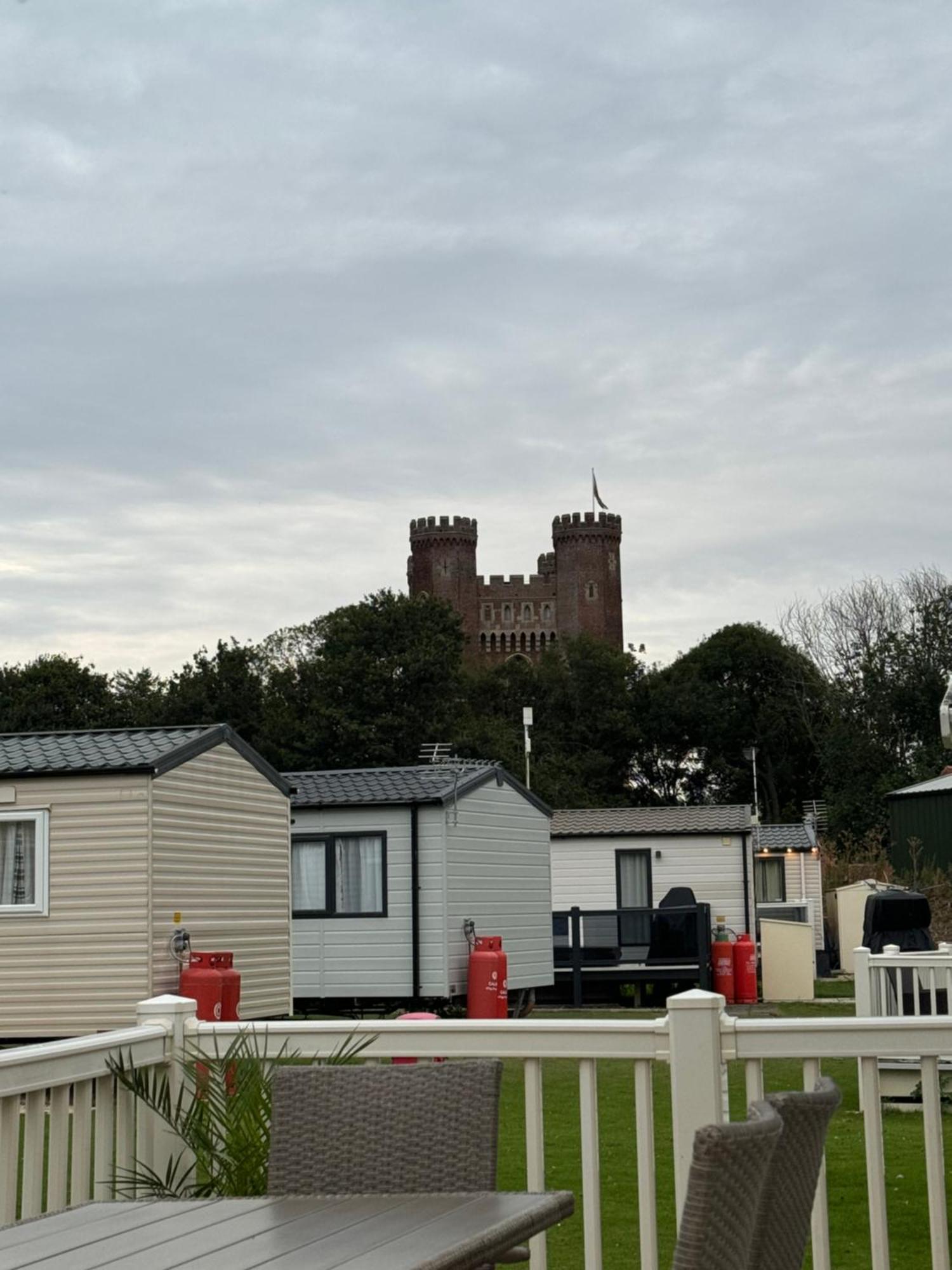 Hot Tub Retreat At Tattershall Lakes Exterior foto